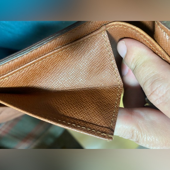 LOUIS VUITTON Brown Monogram Wallet (SP1000) - Picture 6 of 14